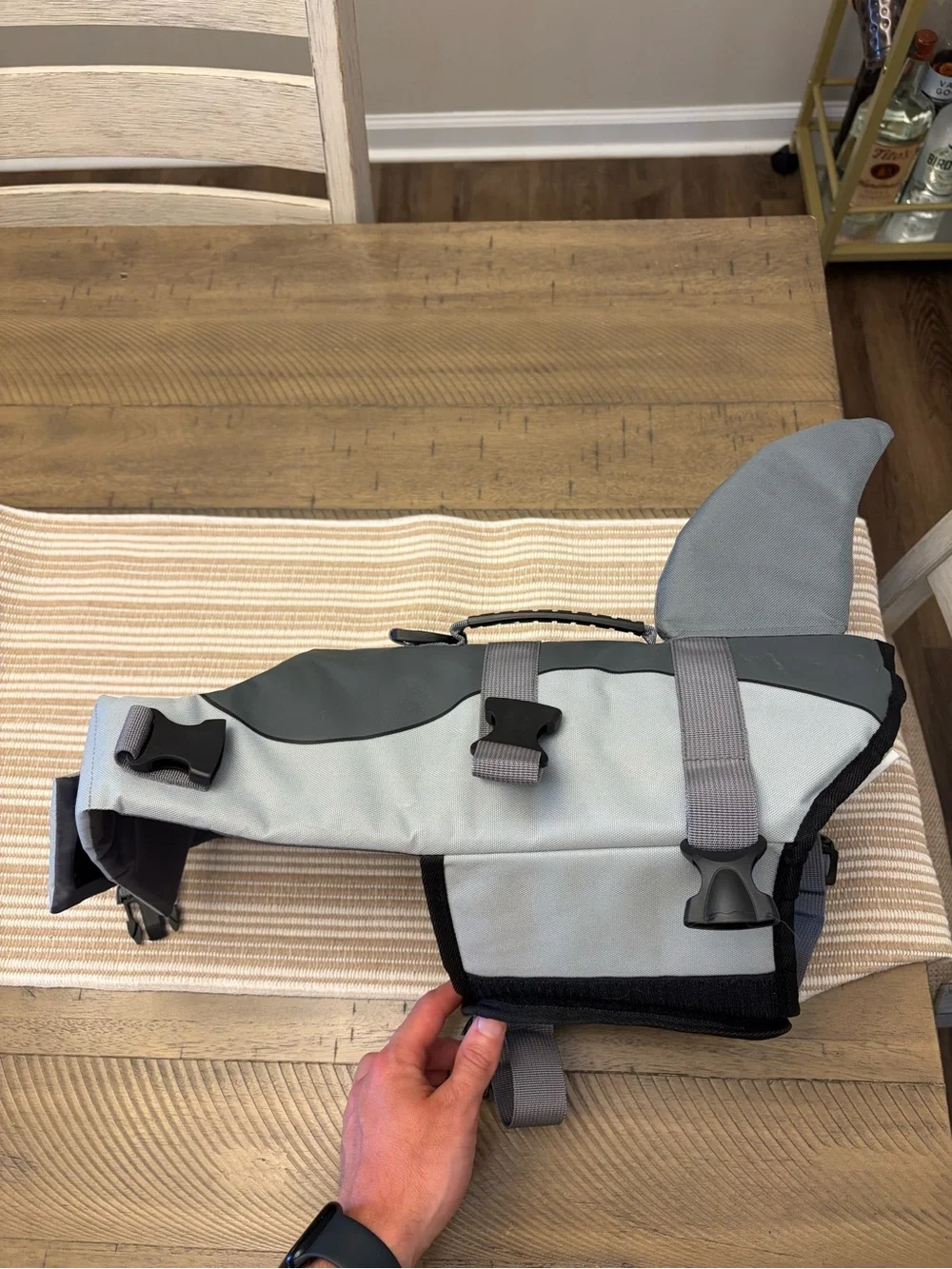 N/A light gray